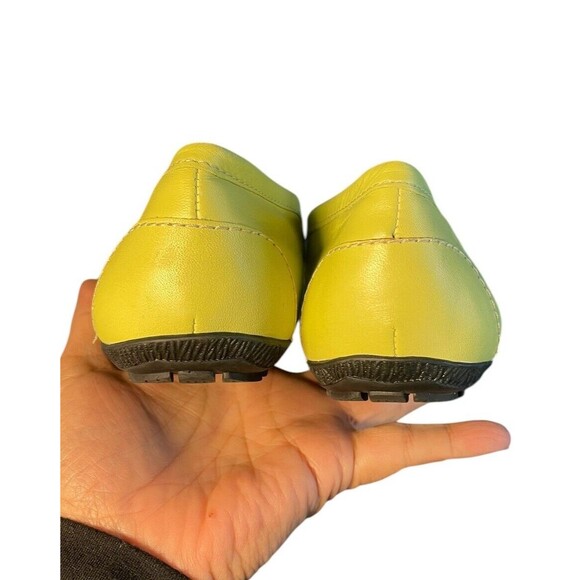 Cloud Walkers Lime Green Newport Leather comfort slip on shoes size 10 wide - Picture 3 of 12